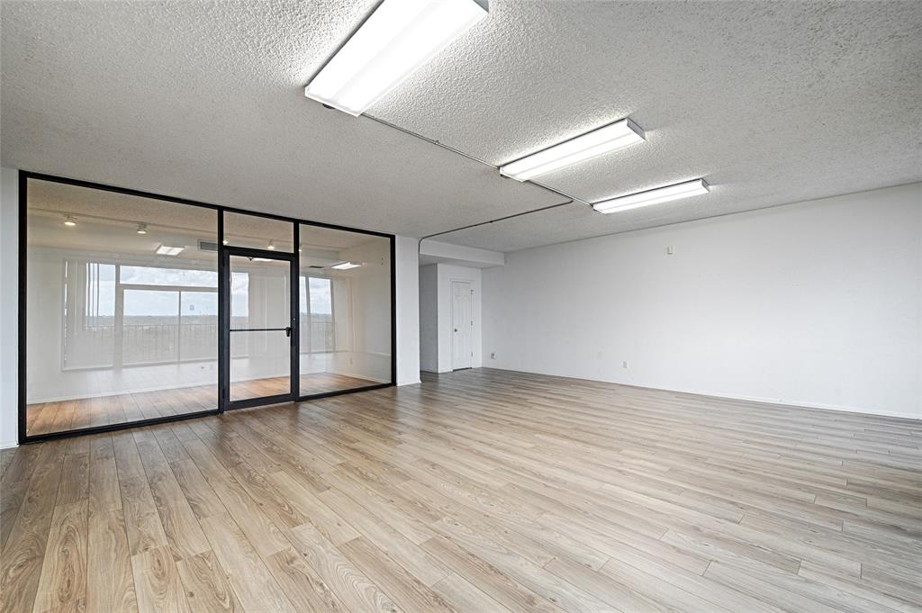 Bonaventure Condo - Residential