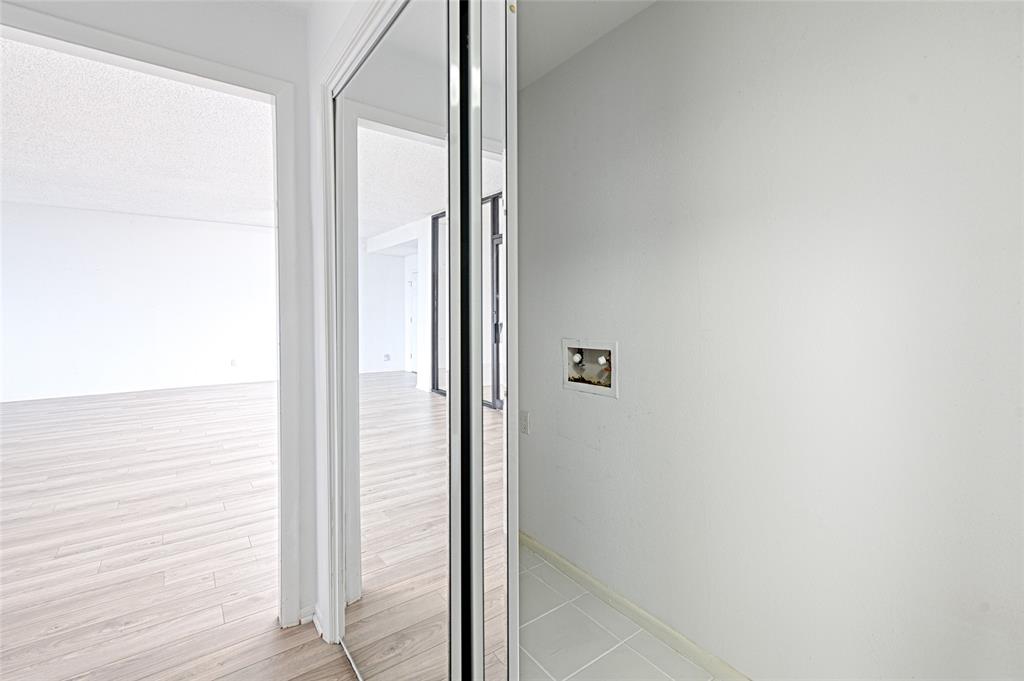 Bonaventure Condo - Residential