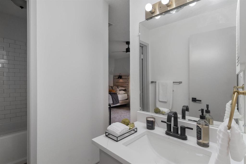 Woodhaven Condo - Residential