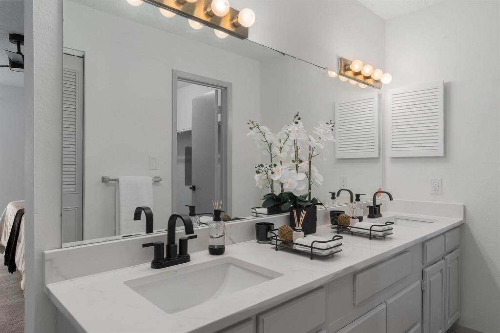 Woodhaven Condo - Residential