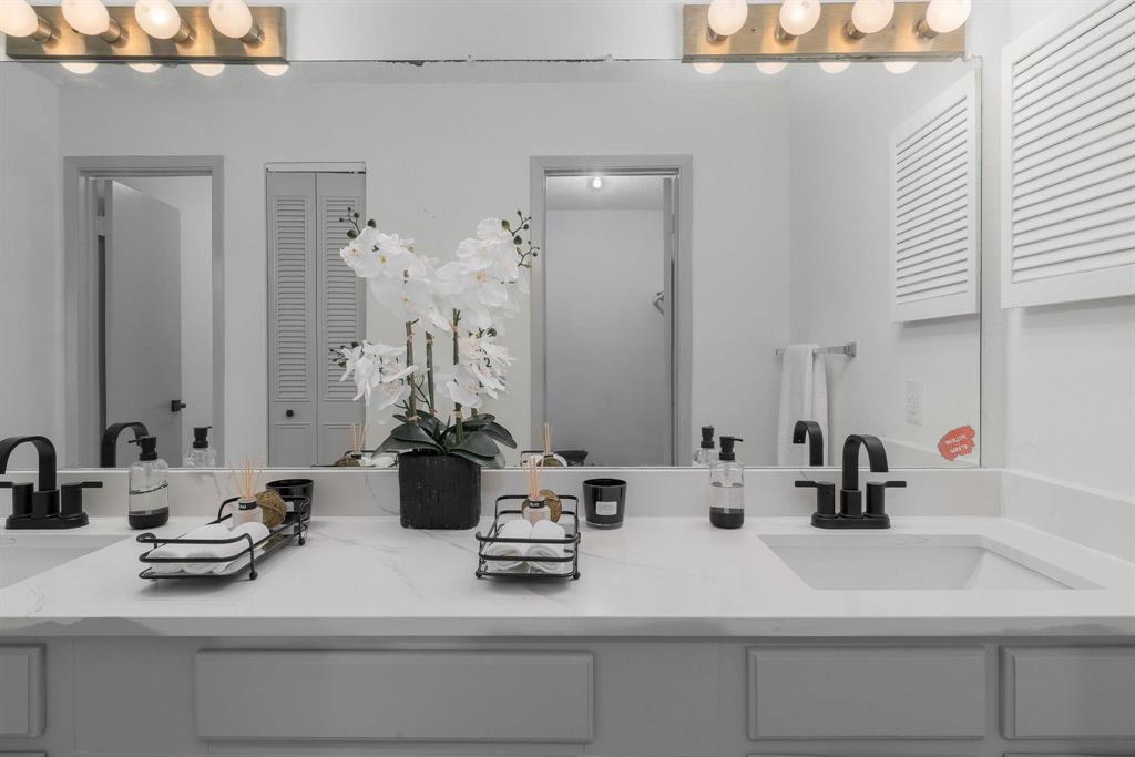 Woodhaven Condo - Residential