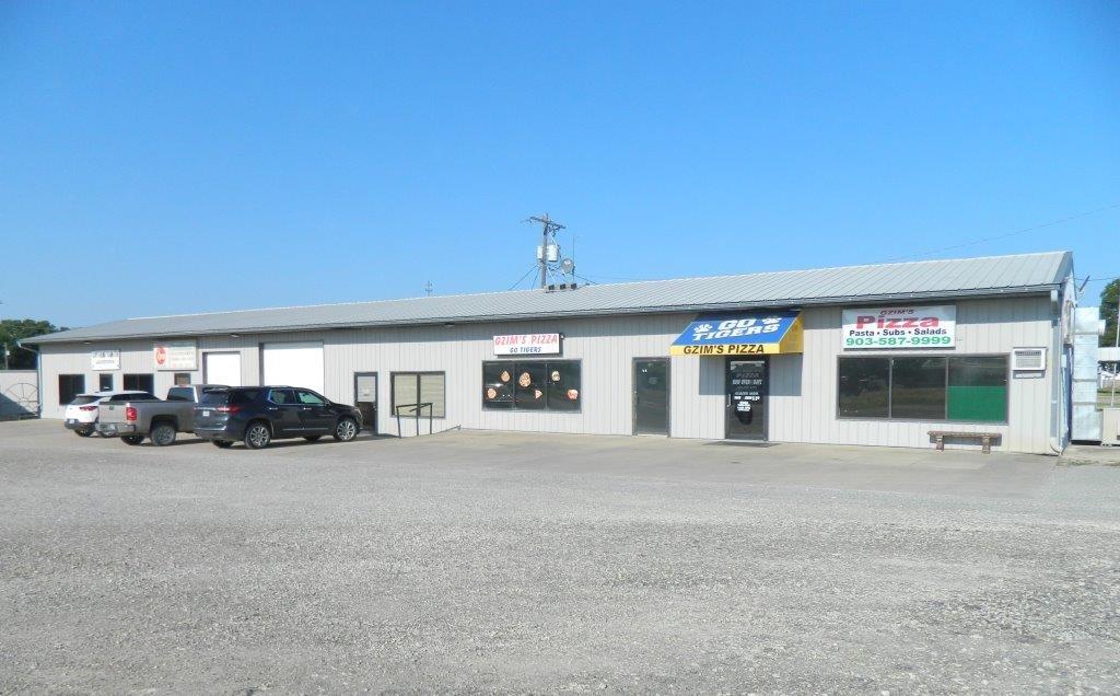 705-715 N Crossroads