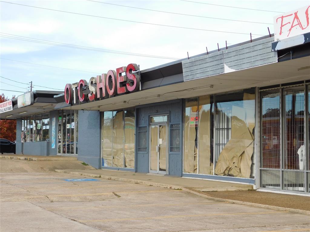 Ina Thompson Courts Sub - Commercial Lease