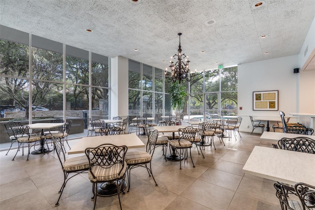 Park Towers Condo - Residential