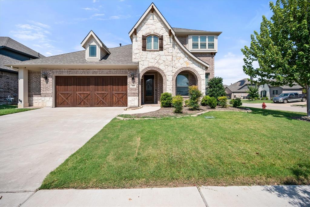 300 Ben Thomas Street