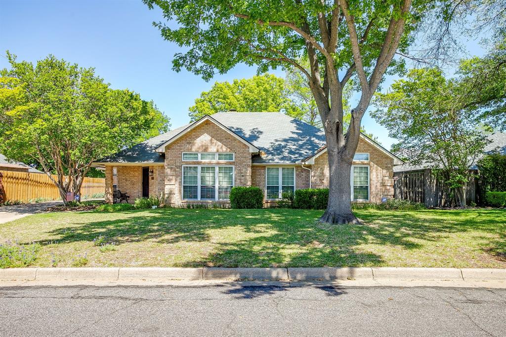 1086 Rock Ridge Drive