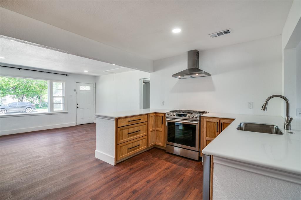 136 Edgefield Drive