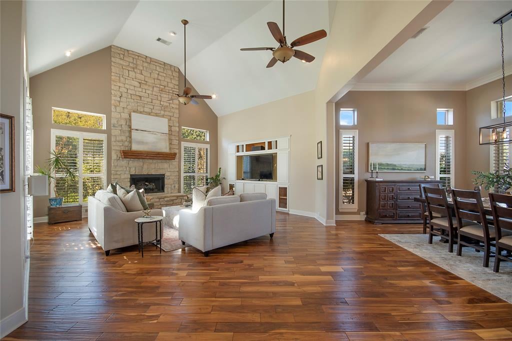 3107 Hillside Drive
