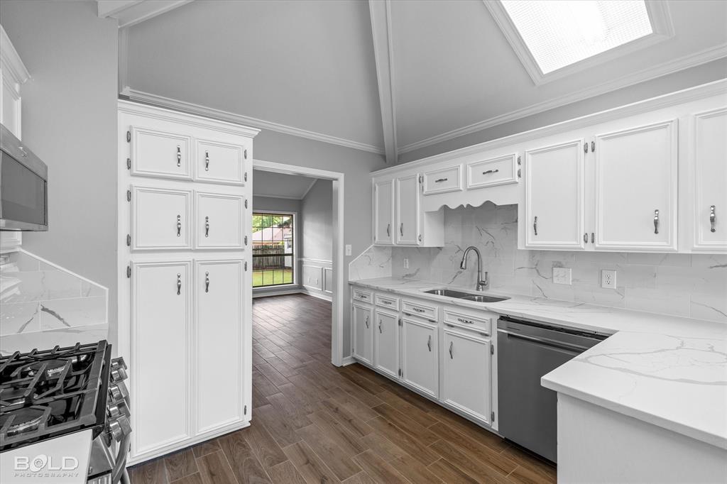 Shreveport, Louisiana 71129, United States, 3 Bedrooms Bedrooms, ,2 BathroomsBathrooms,Residential,Active,197709