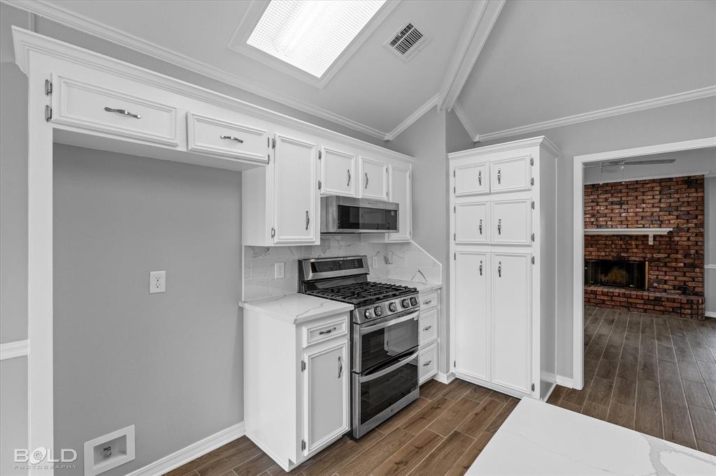 Shreveport, Louisiana 71129, United States, 3 Bedrooms Bedrooms, ,2 BathroomsBathrooms,Residential,Active,197709