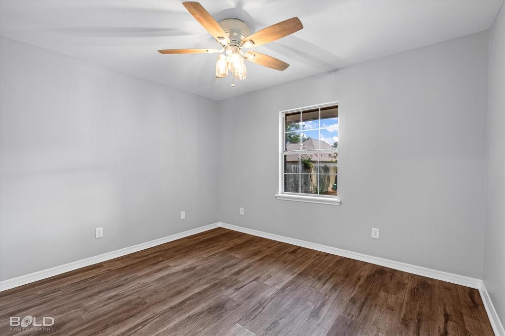 Shreveport, Louisiana 71129, United States, 3 Bedrooms Bedrooms, ,2 BathroomsBathrooms,Residential,Active,197709