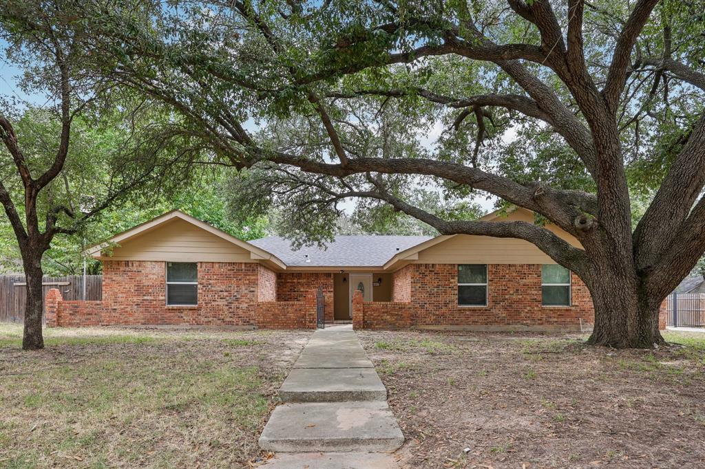 1033 Oak Ridge Drive