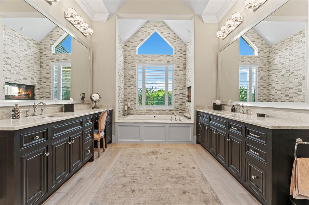 The Enclaves At Chateau Du Lac - Residential