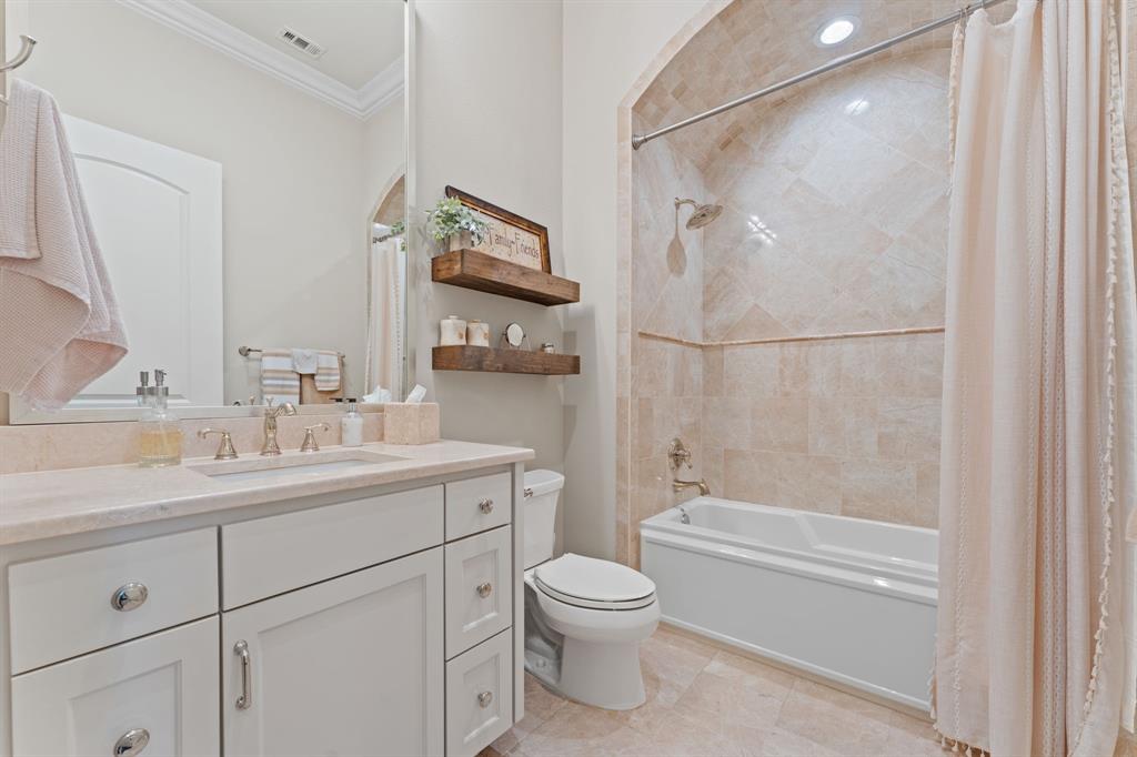 The Enclaves At Chateau Du Lac - Residential