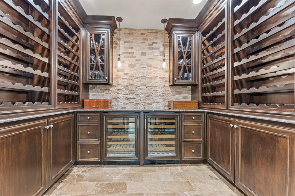 The Enclaves At Chateau Du Lac - Residential