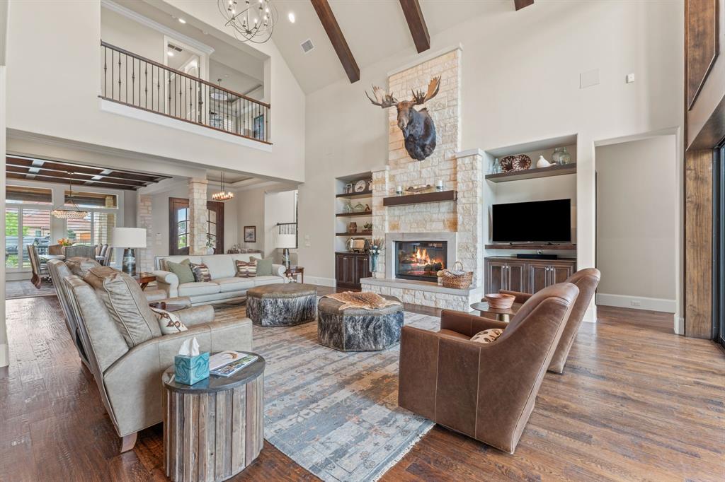 The Enclaves At Chateau Du Lac - Residential