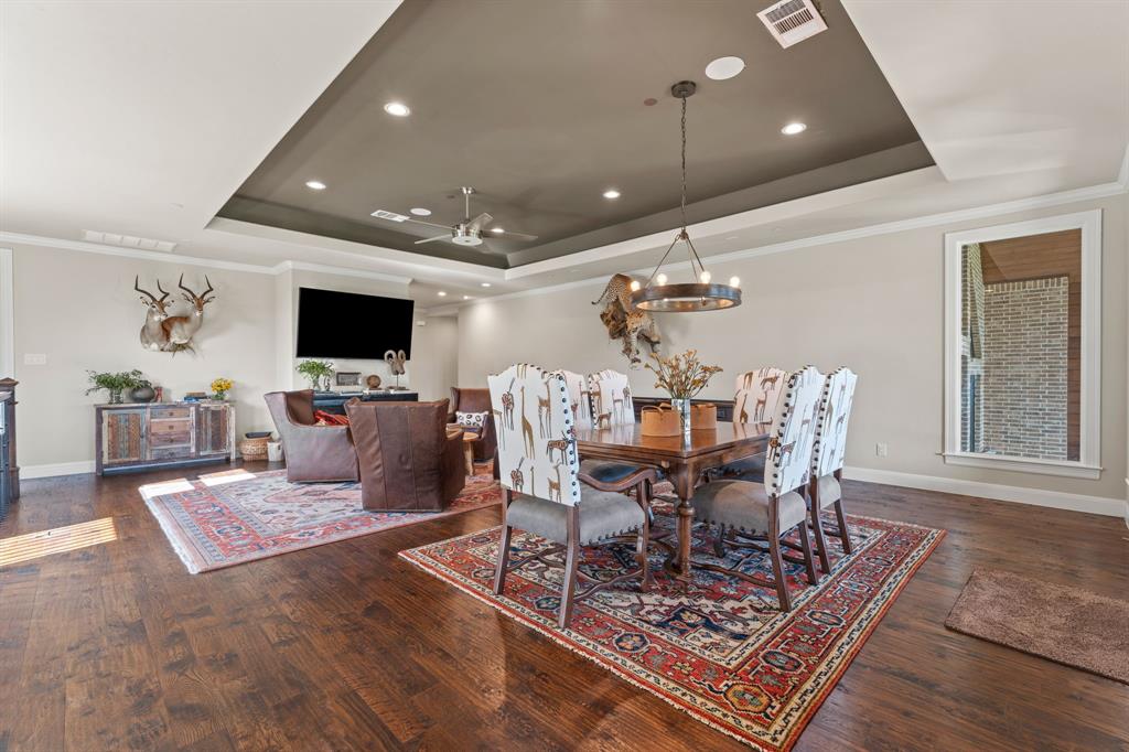 The Enclaves At Chateau Du Lac - Residential