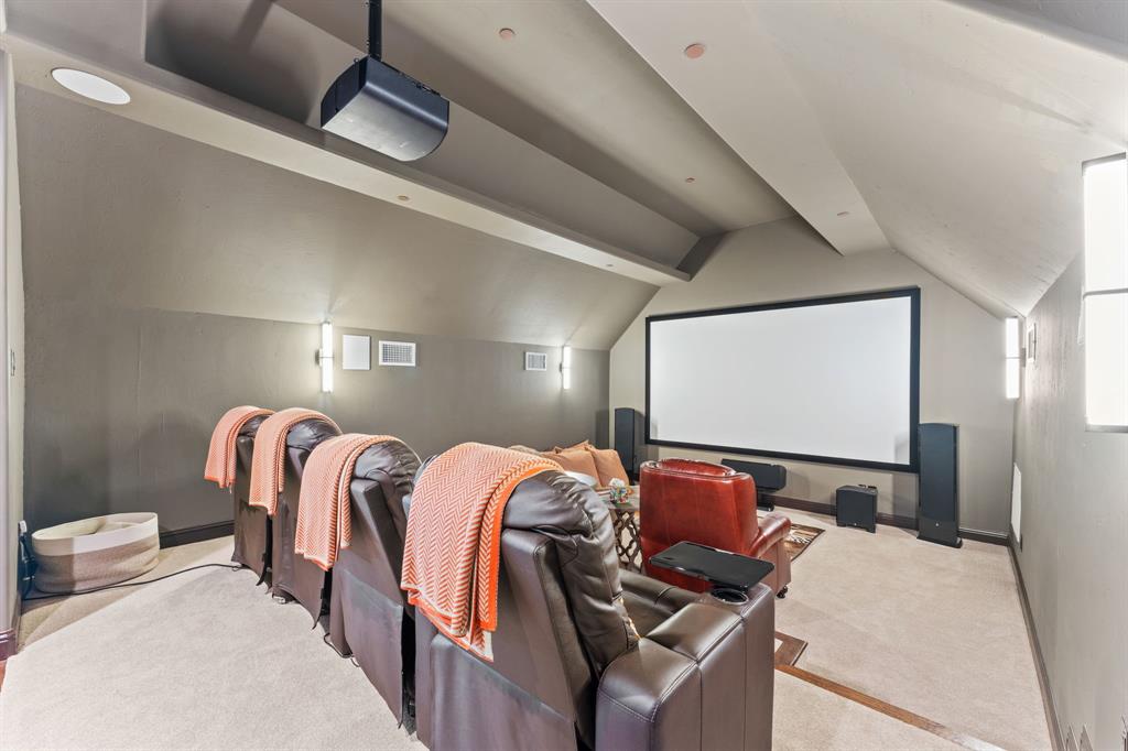 The Enclaves At Chateau Du Lac - Residential