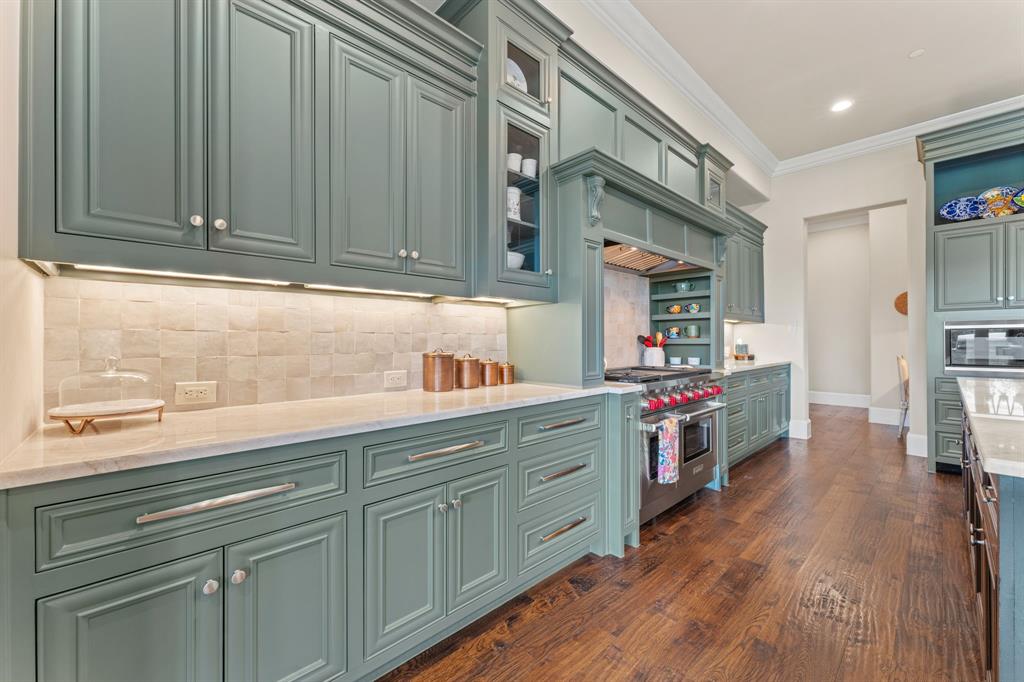 The Enclaves At Chateau Du Lac - Residential