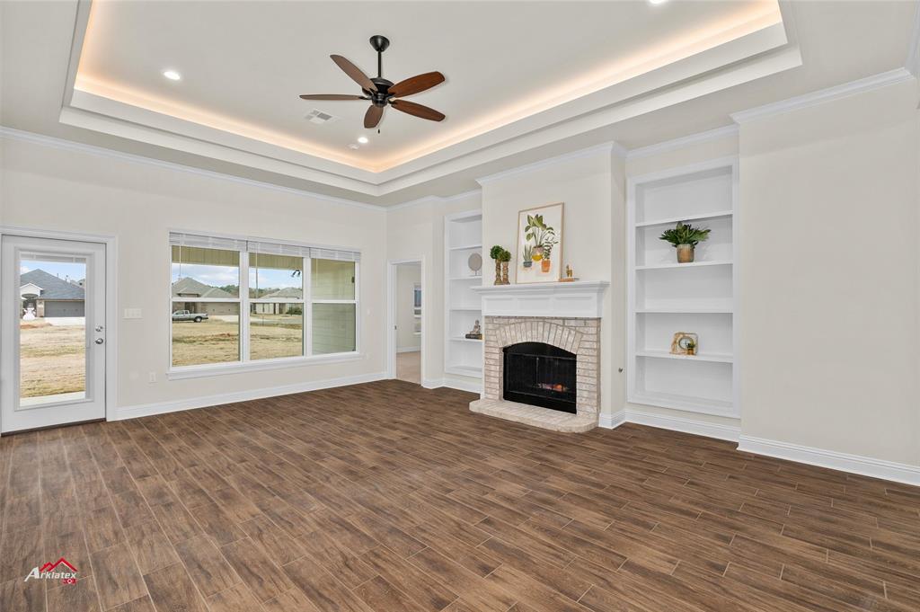 Tuscany Crossing - Residential