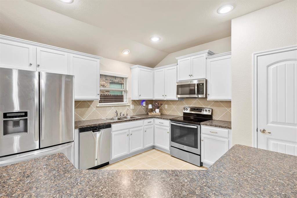 1806 Big Delta Street