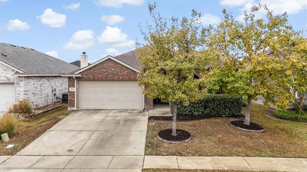 Photo of 1806 Big Delta Street, Princeton, TX 75407 (MLS # 21123900)