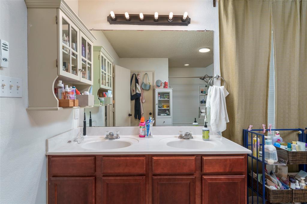 Village Meadows Add - Residential