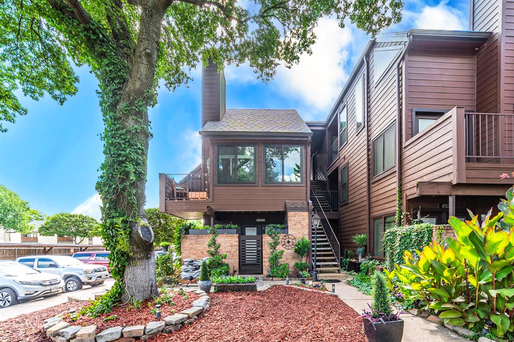 Oak Creek Condo - Residential