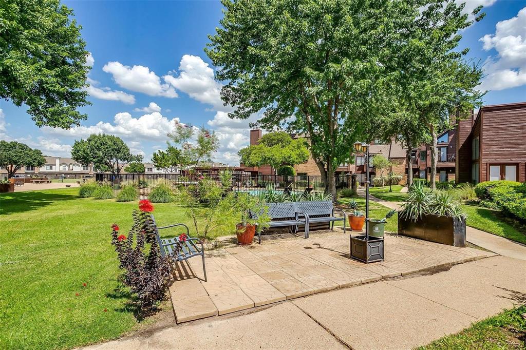 Oak Creek Condo - Residential