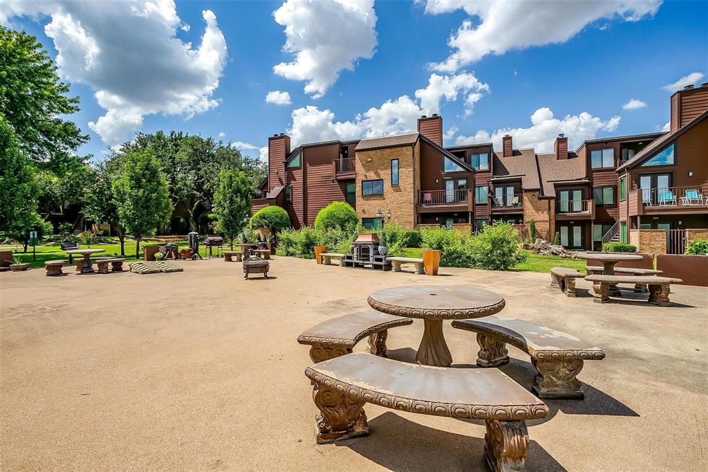 Oak Creek Condo - Residential