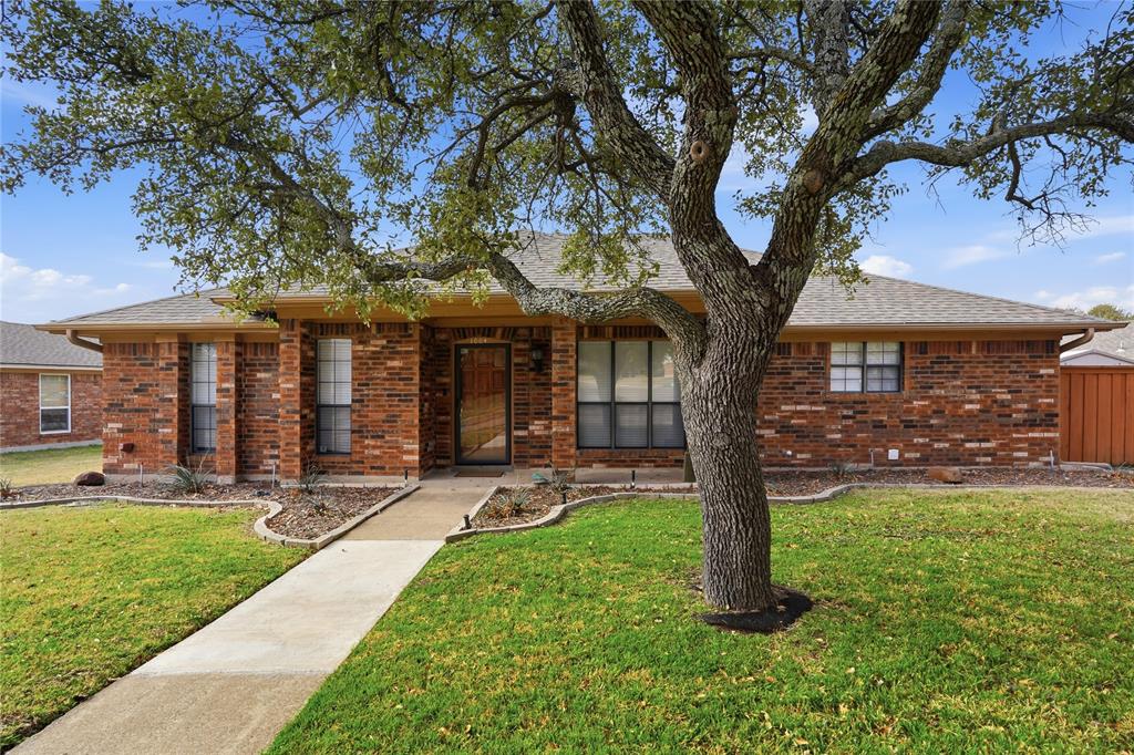 1004 Ledgemont Drive