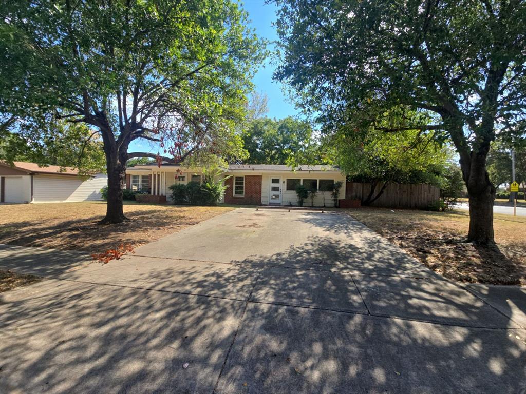 Brentwood Hills - Residential Lease