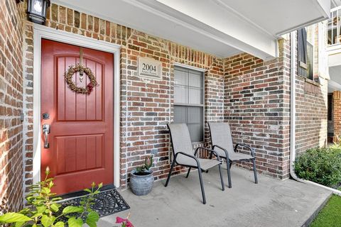 2004 Azure Pointe Richardson TX 75080