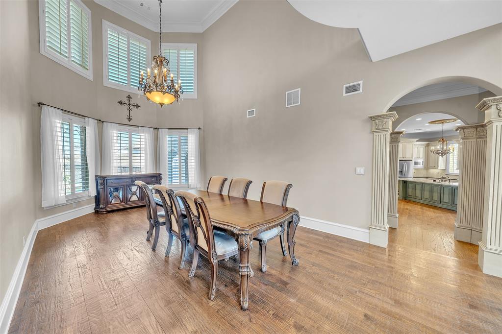 2909 Canyon Creek Drive