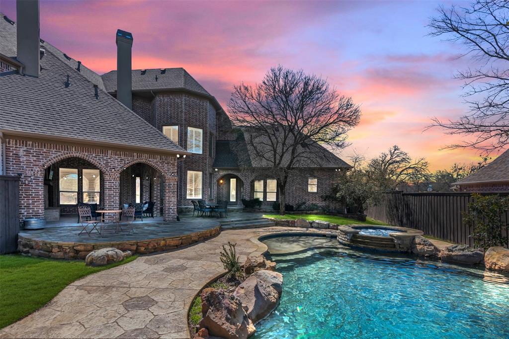 2909 Canyon Creek Drive