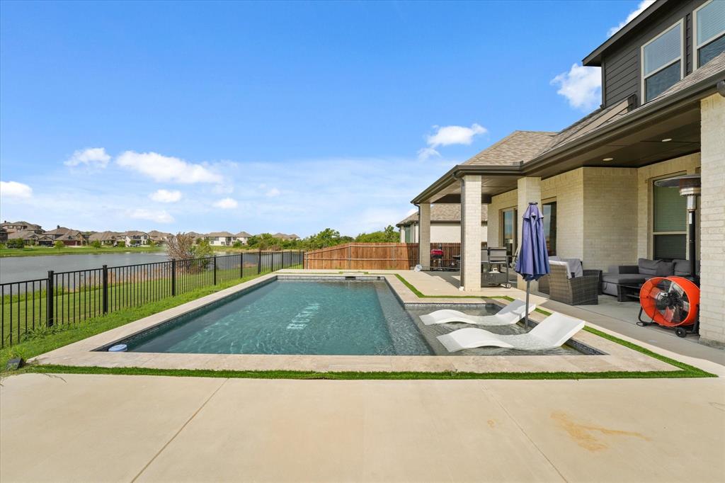 Devonshire Village 14 - Residential