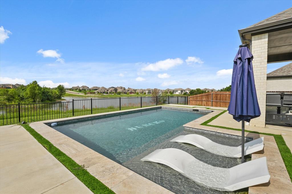 Devonshire Village 14 - Residential