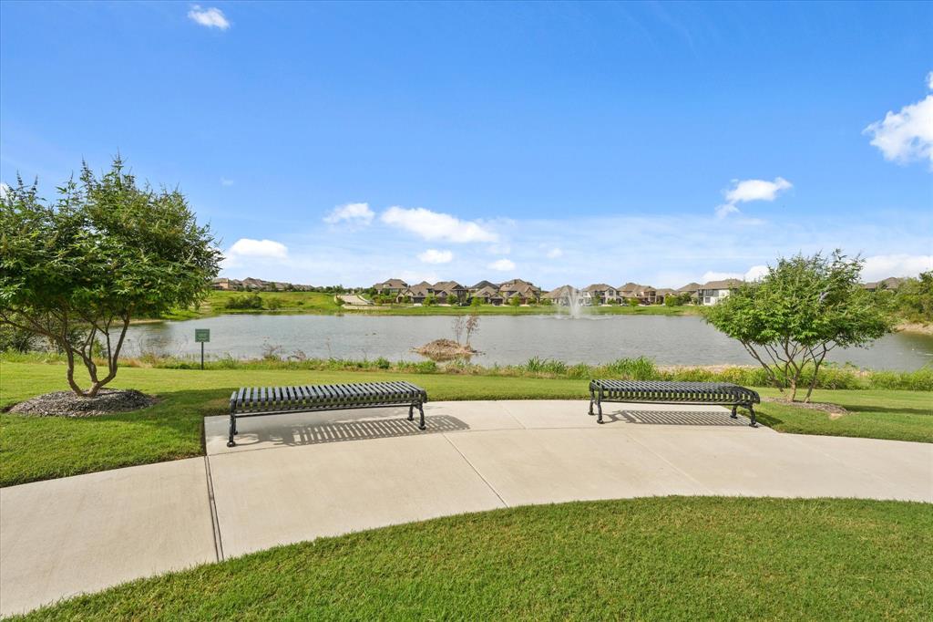 Devonshire Village 14 - Residential