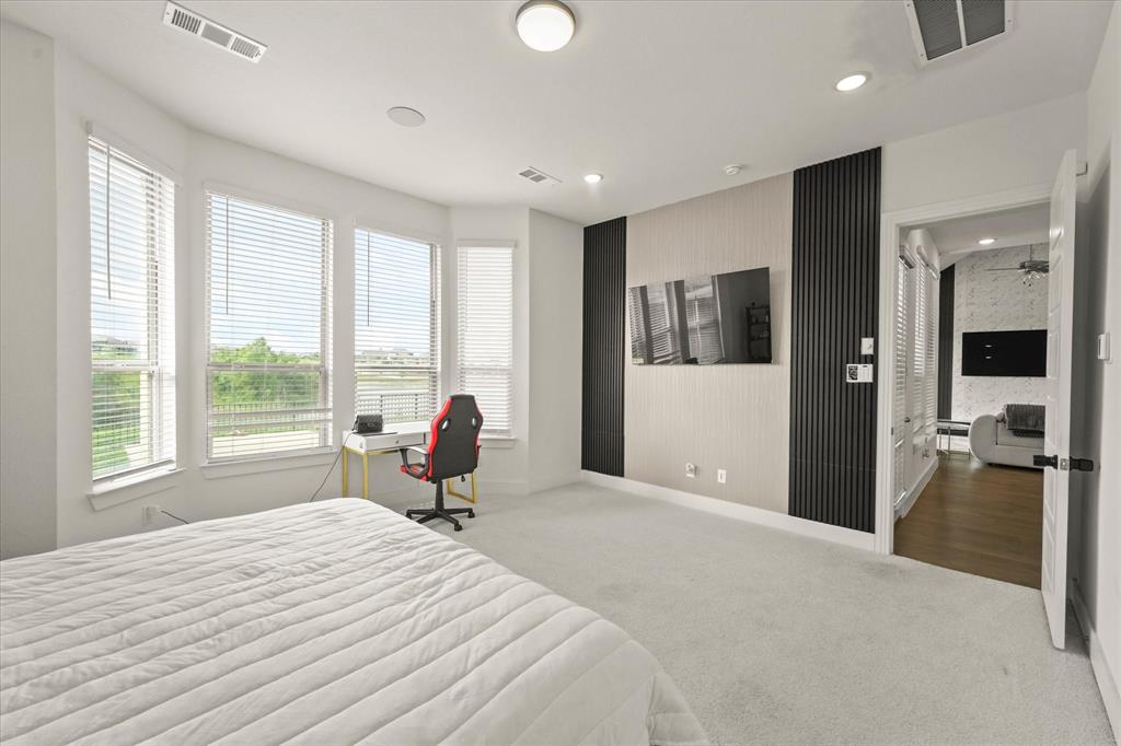 Devonshire Village 14 - Residential