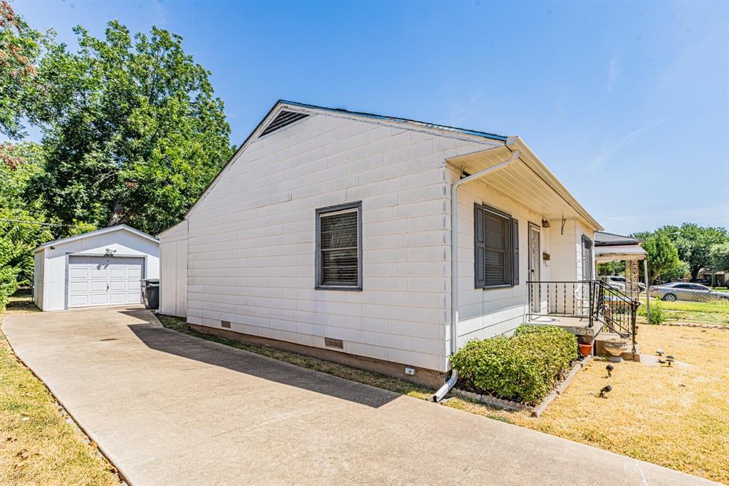 3723 Texas Drive