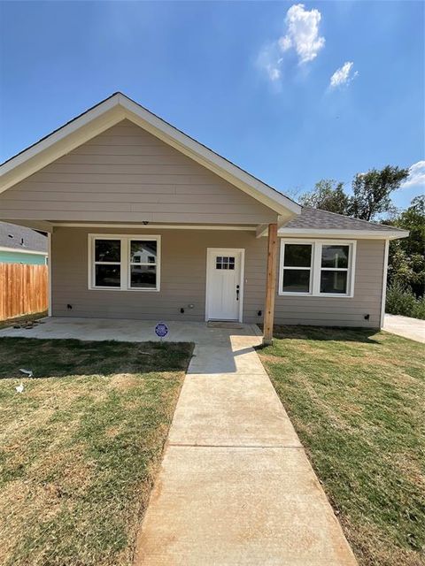 1116 E Pulaski Street Fort Worth TX 76104