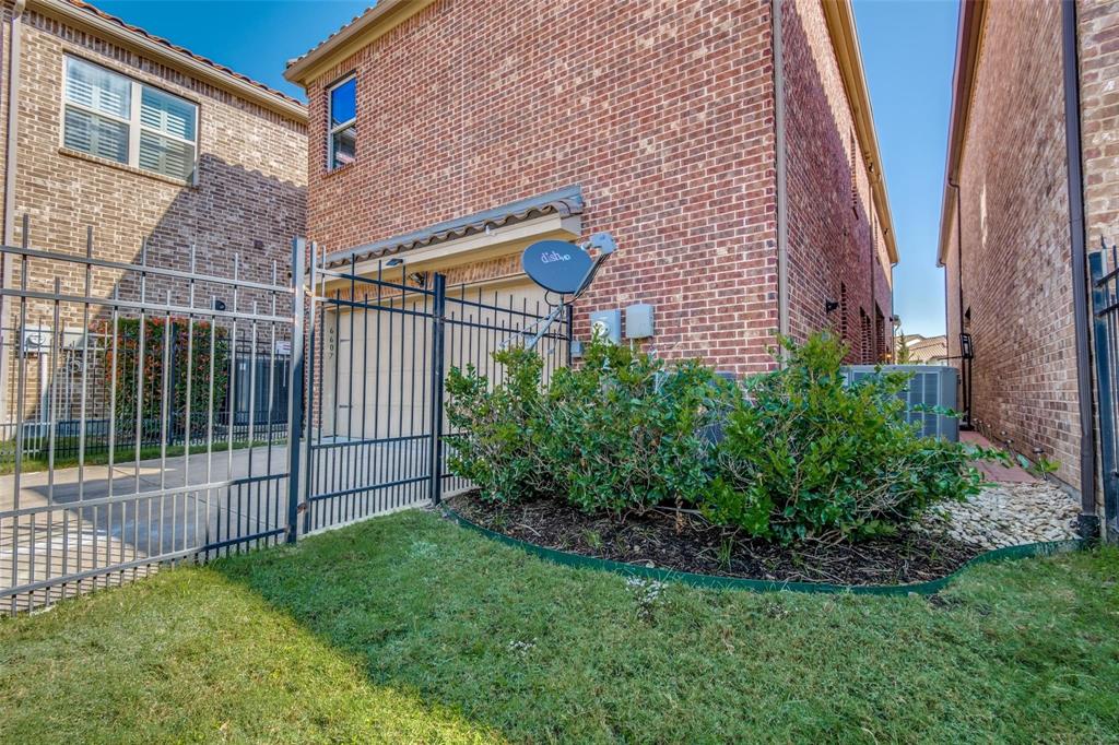 Villas of Escena - Residential Lease