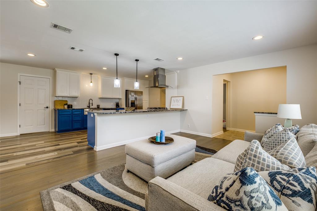 2633 Materhorn Drive