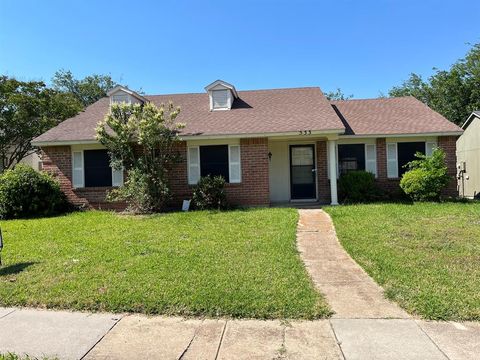 Photo of 533 Willow Oak Street, Allen, TX 75002 (MLS # 21272034)