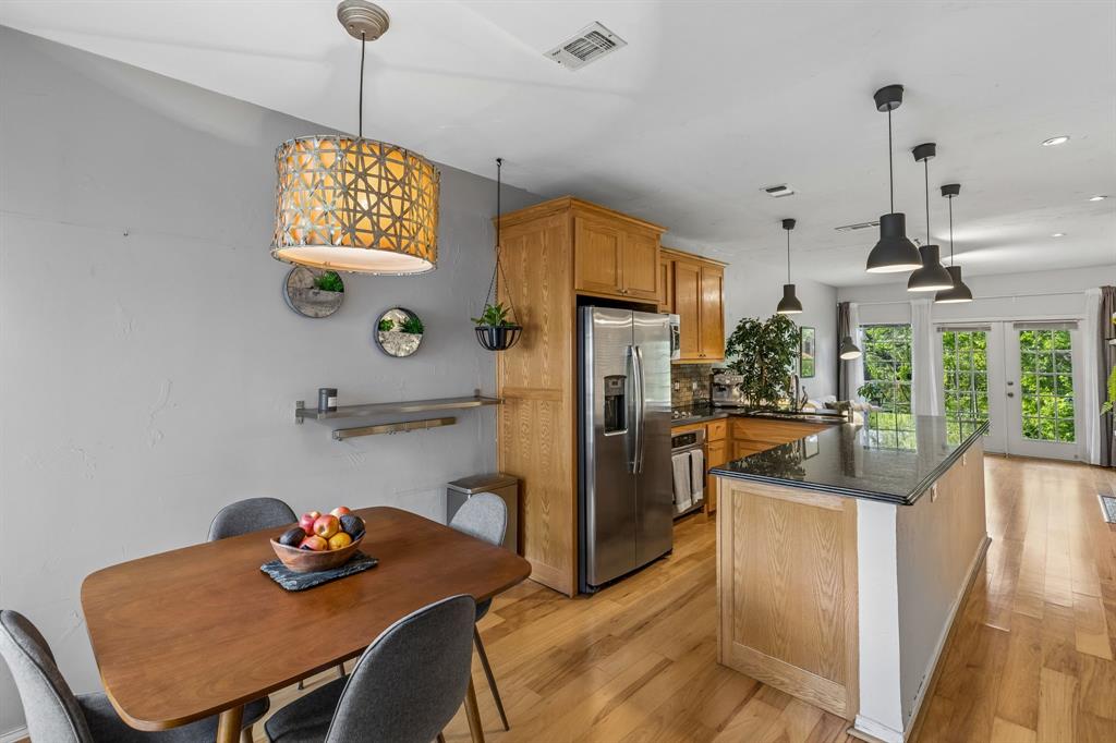 Woodlands 01 On Creek - Residential