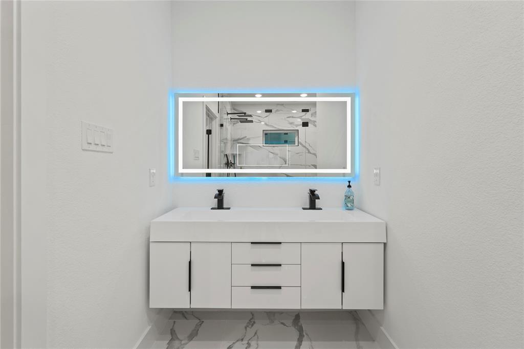 Z E Coombs West End - Residential