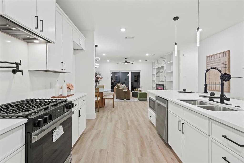 Z E Coombs West End - Residential