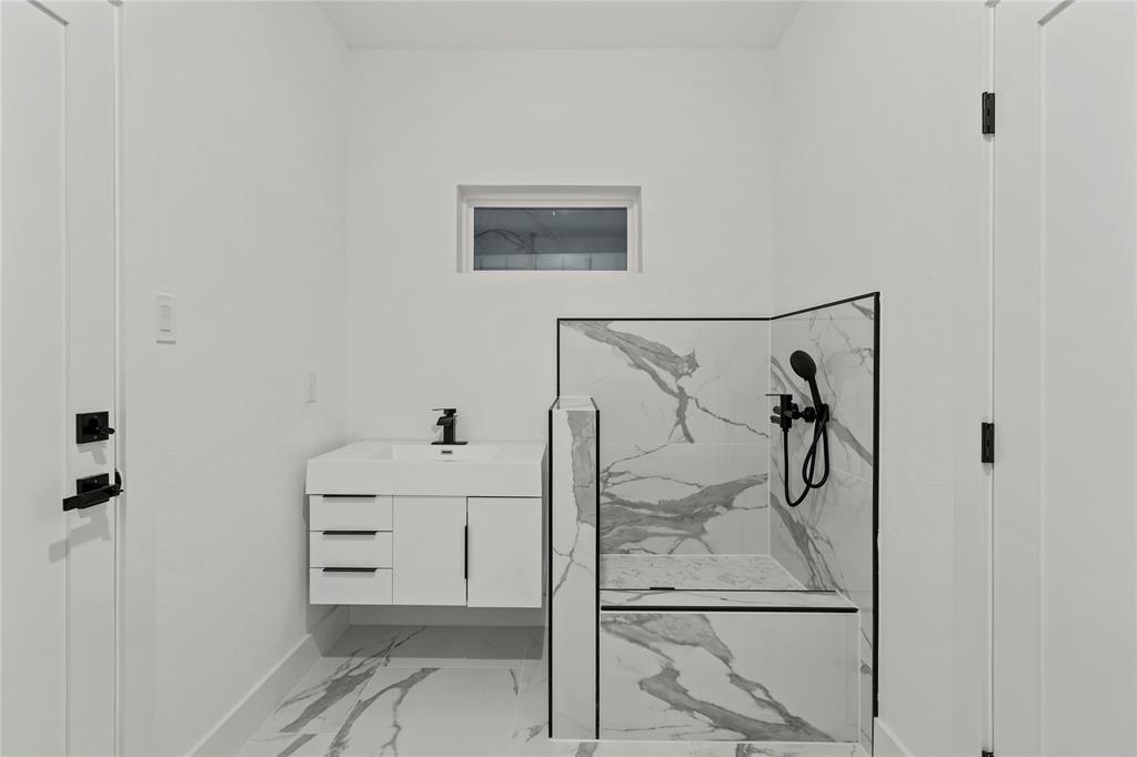 Z E Coombs West End - Residential