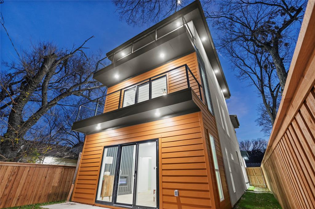 Z E Coombs West End - Residential