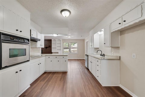 Tiny photo for 294 Thomas Len Road, Azle, TX 76020 (MLS # 21396126)